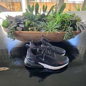 Womens Nike Air Max 270 Black, White, and Red Sneakers. Size 7.5